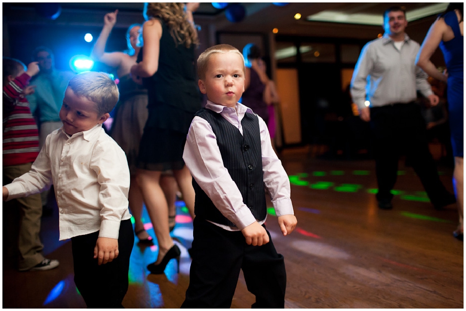 reception dancing