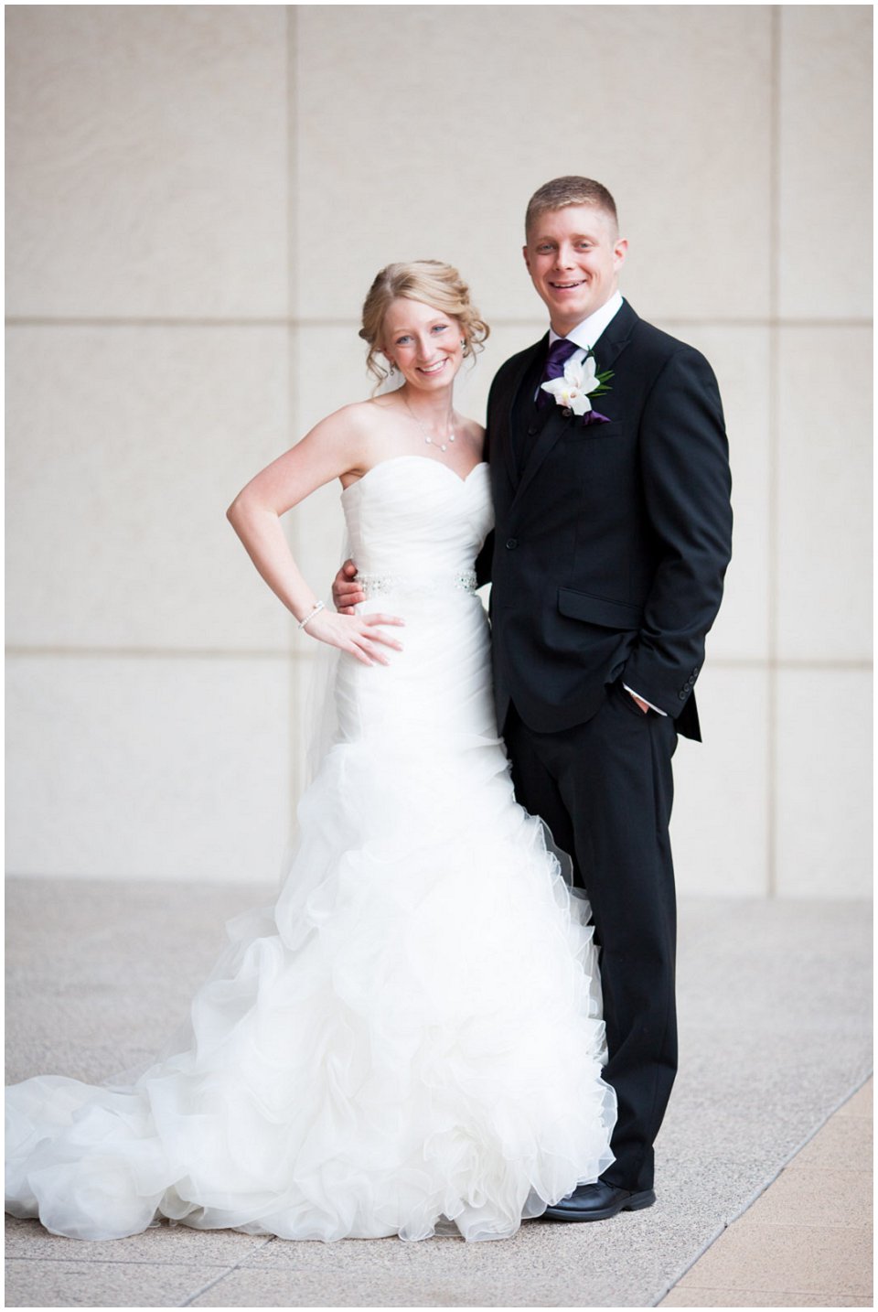 Omaha_Wedding_Doubletree_RobertJeanette25.jpg